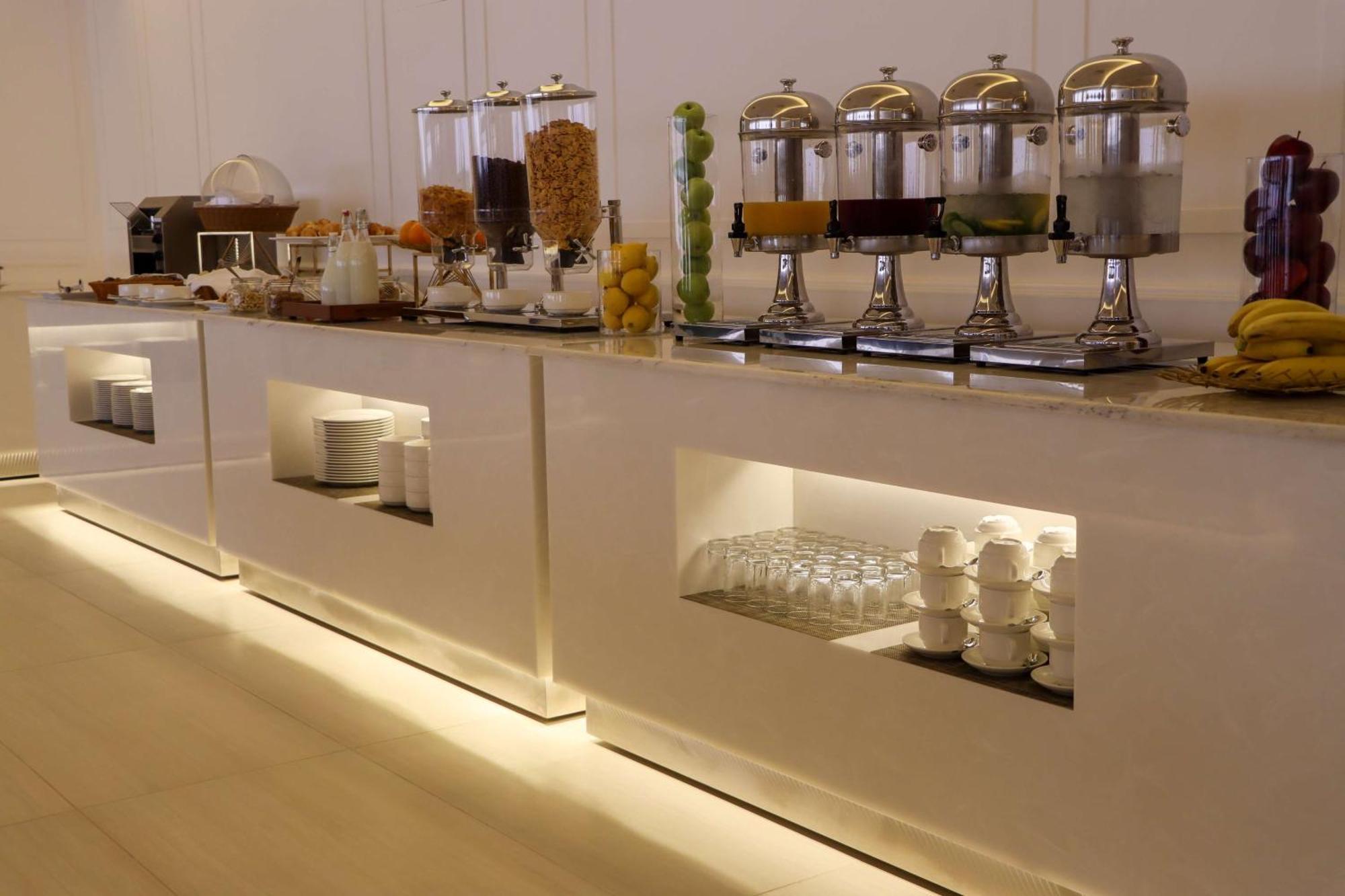 Best Western Plus Jeddah Hotel Madinah Road エクステリア 写真