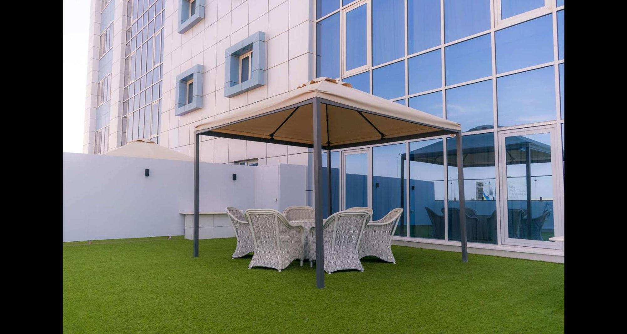 Best Western Plus Jeddah Hotel Madinah Road エクステリア 写真