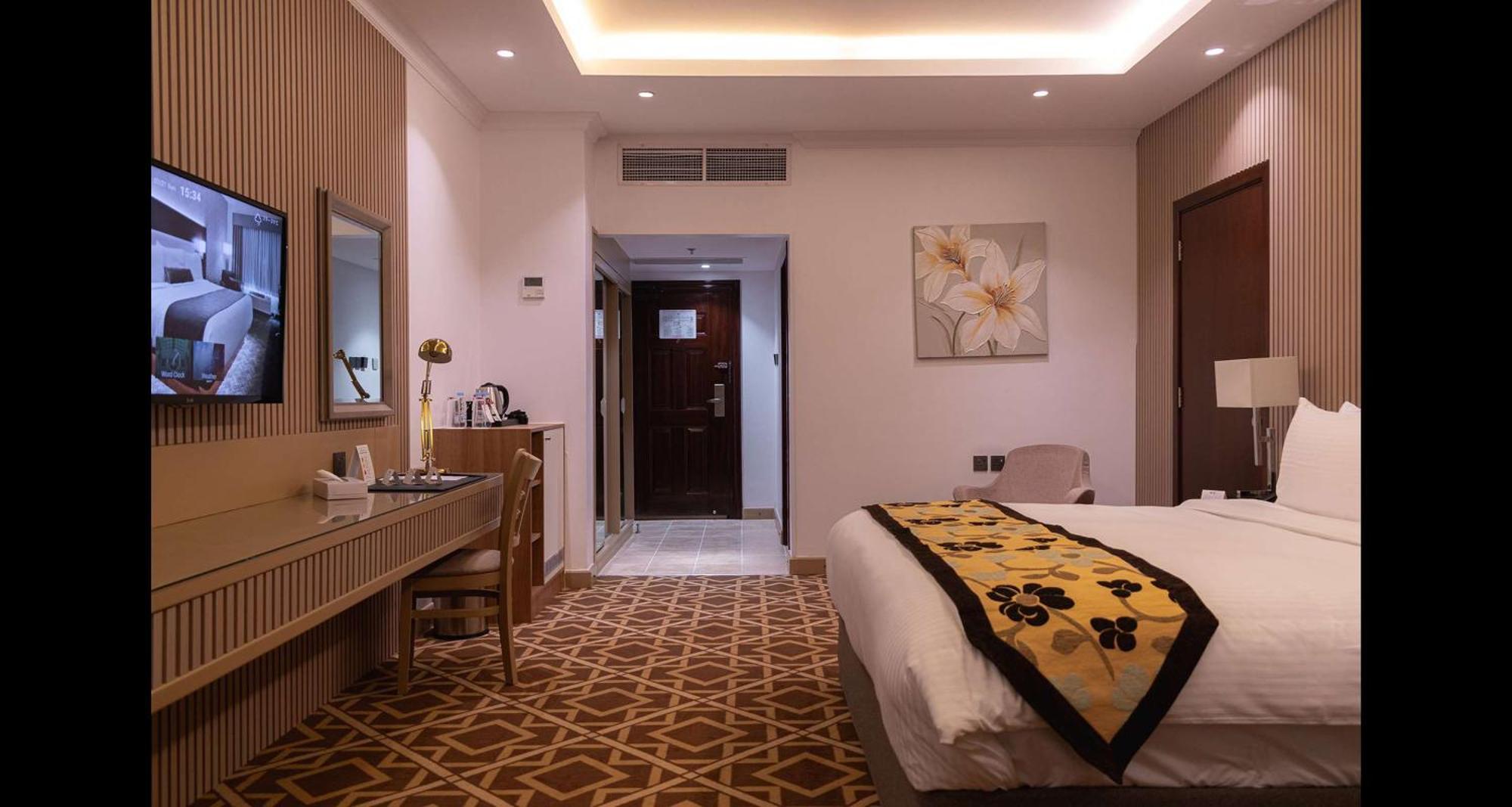 Best Western Plus Jeddah Hotel Madinah Road エクステリア 写真