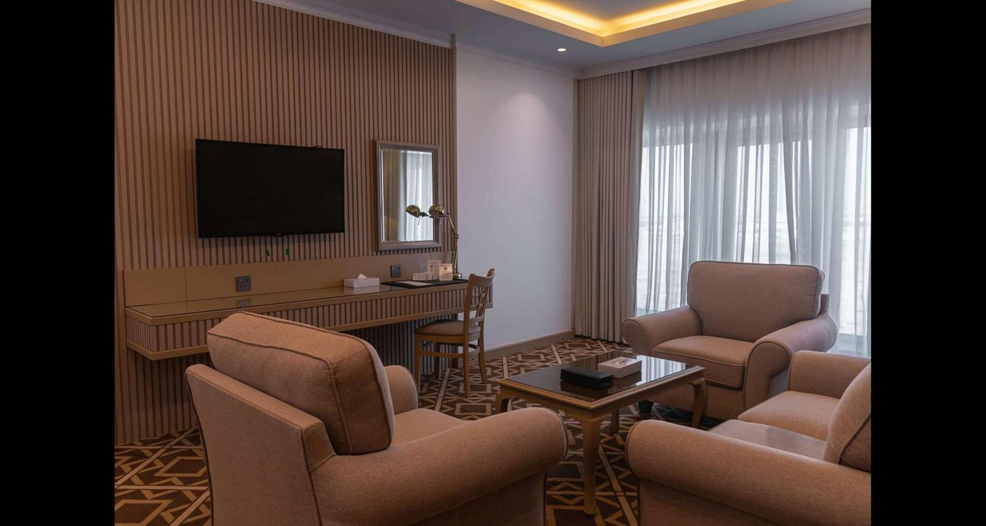 Best Western Plus Jeddah Hotel Madinah Road エクステリア 写真