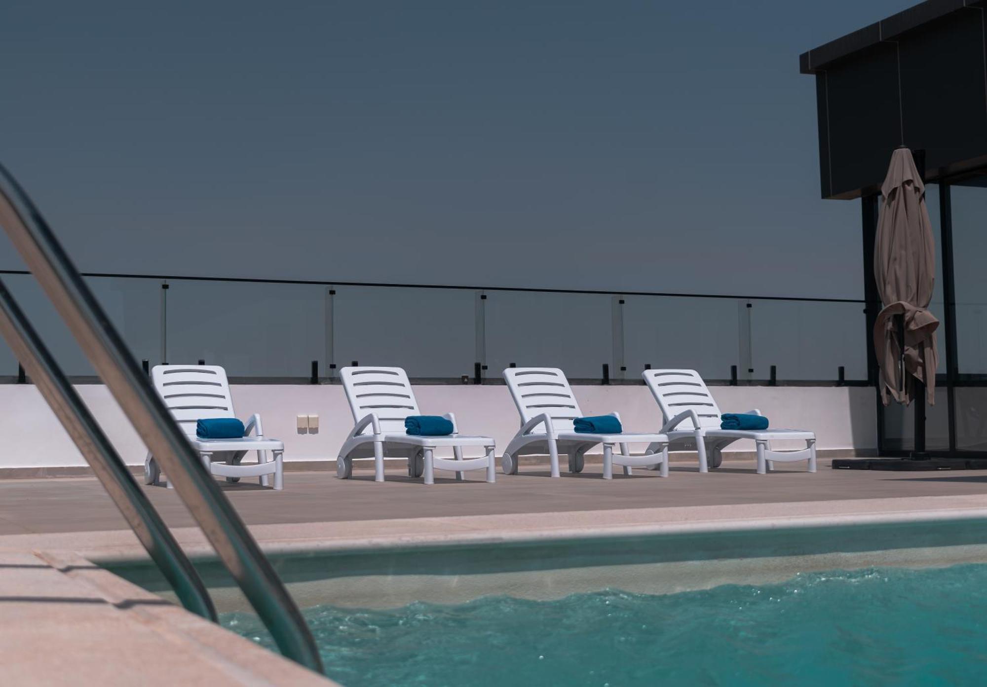 Best Western Plus Jeddah Hotel Madinah Road エクステリア 写真